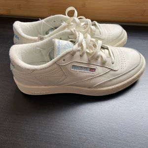 BRAND NEW! Reebok club c 85 MU